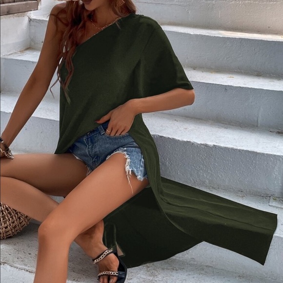 Boho Black Plain One Shoulder Asymmetrical Hem Blouse - Picture 11 of 13